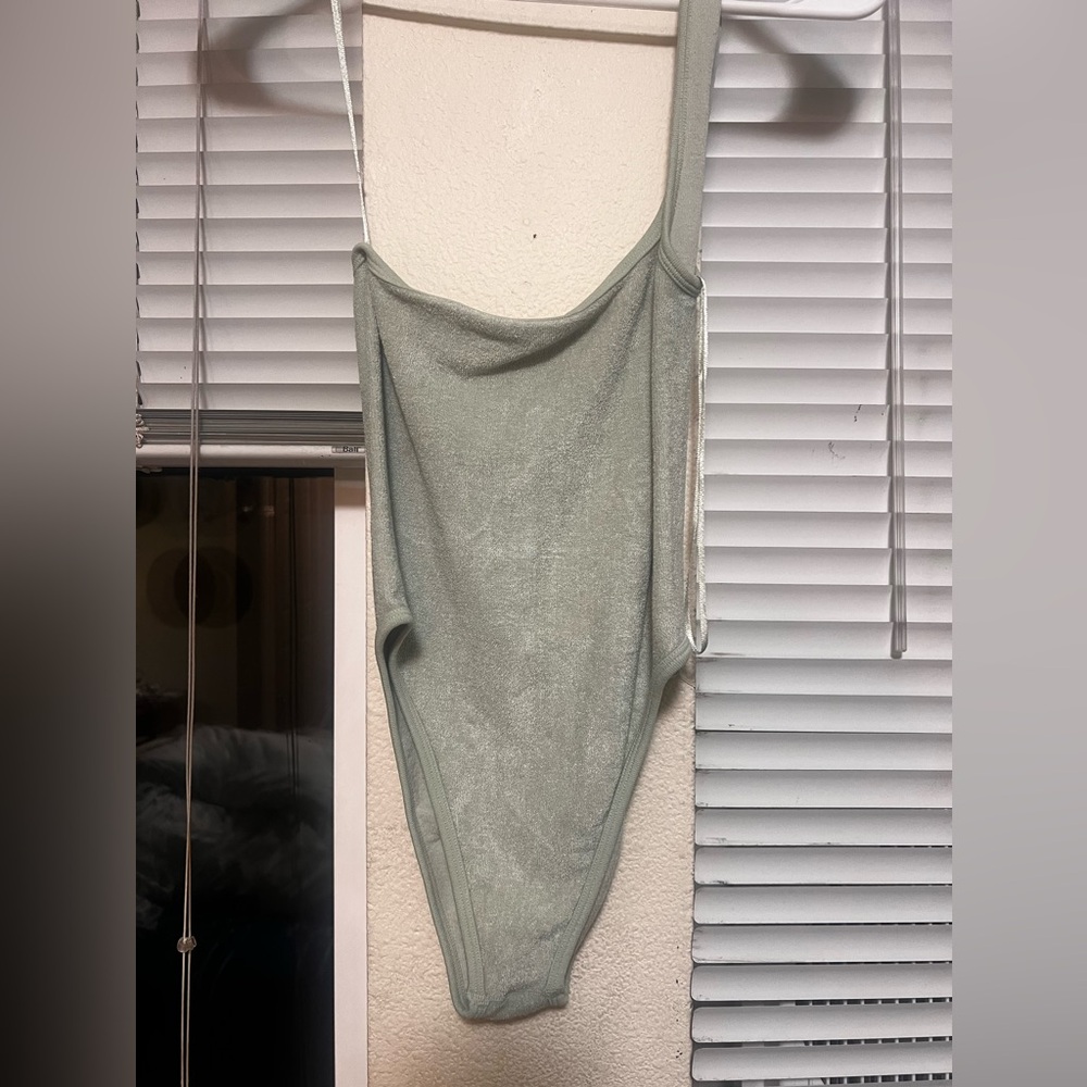 Zara green body suit
